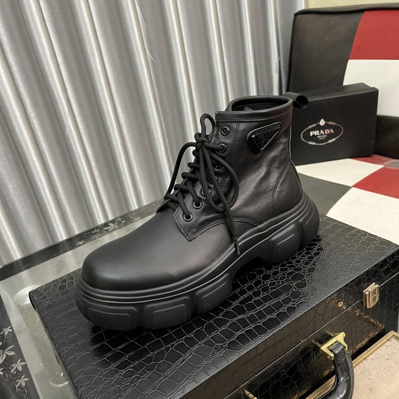 Pra*a boots